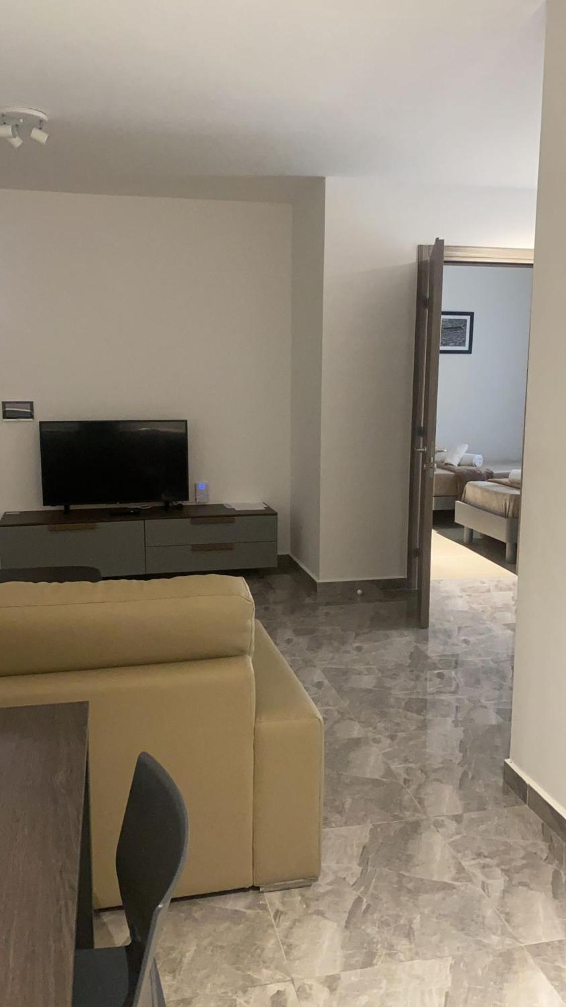 Sir William Strand Apartment Gzira Exterior photo